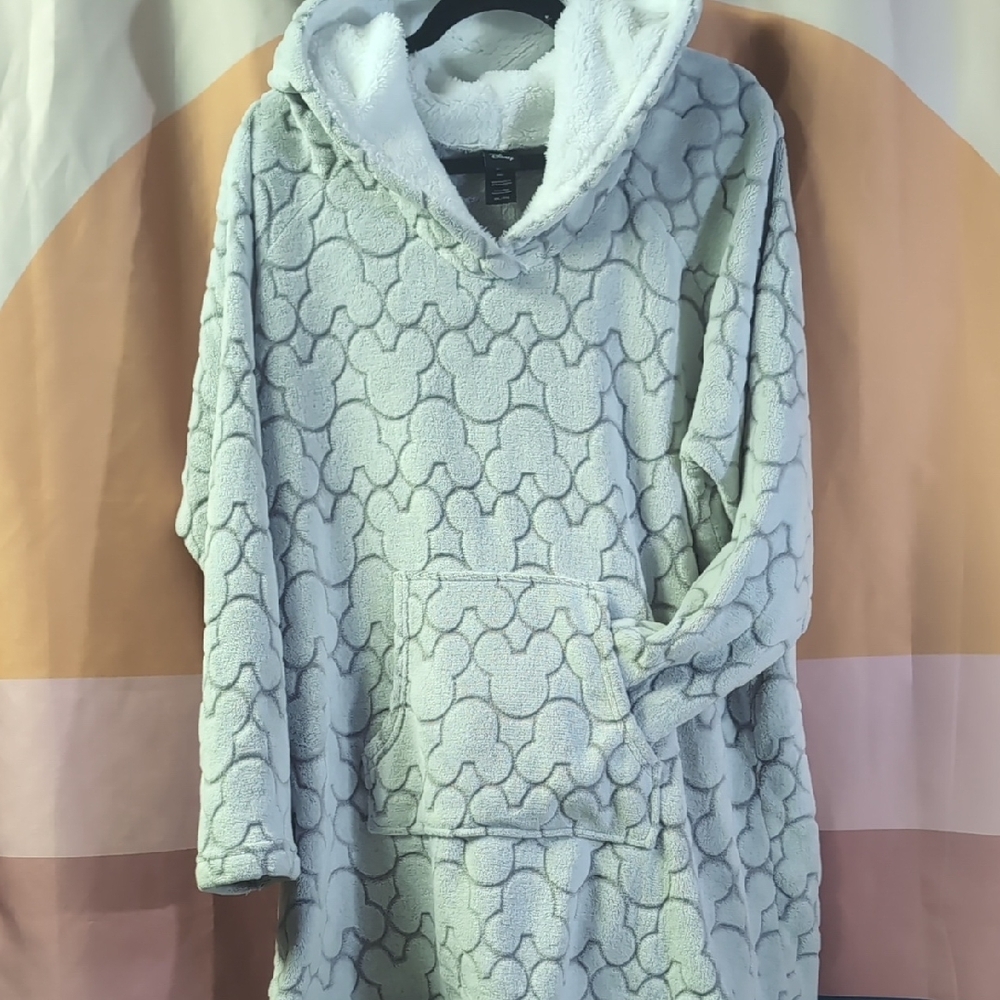 Disney Mickey Mouse Cozy Hooded Women's Sweater/Sleepwear XXL